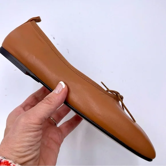 NEW Everlane Toasted Almond Tan Italian Leather The Day Tie Ballet Flat Size 9 - Picture 5 of 13